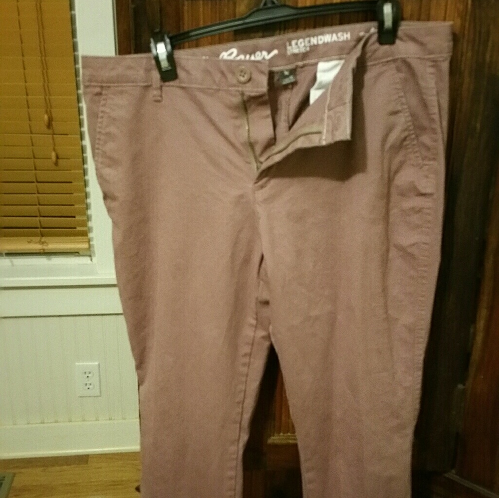 EDDIE BAUER Legend Wash Chino pants size 12